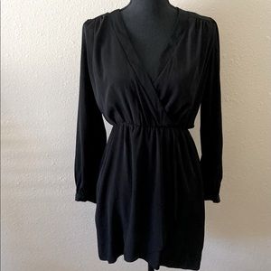 Little black dress M